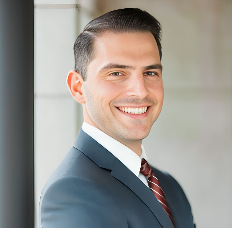 Hovik Oganesyan Best Attorney in Los Angeles CA
